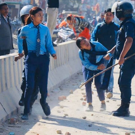 बालबालिकामाथि भएको दमनको तिब्र विरोध