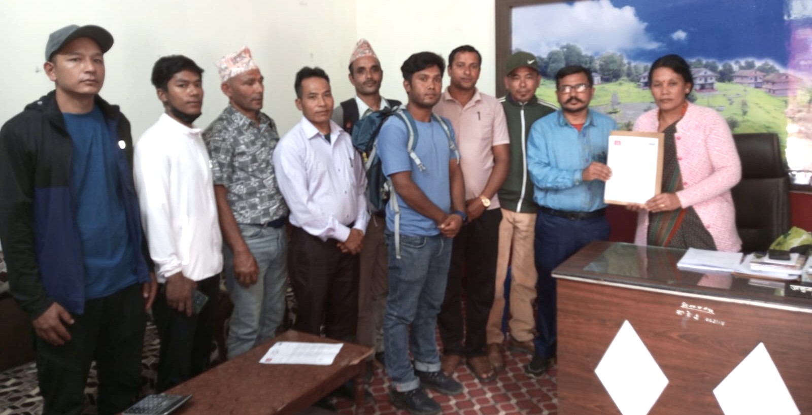 नगरपालिकाको निर्णय विरुद्ध माओवादी केन्द्रको ज्ञापन पत्र