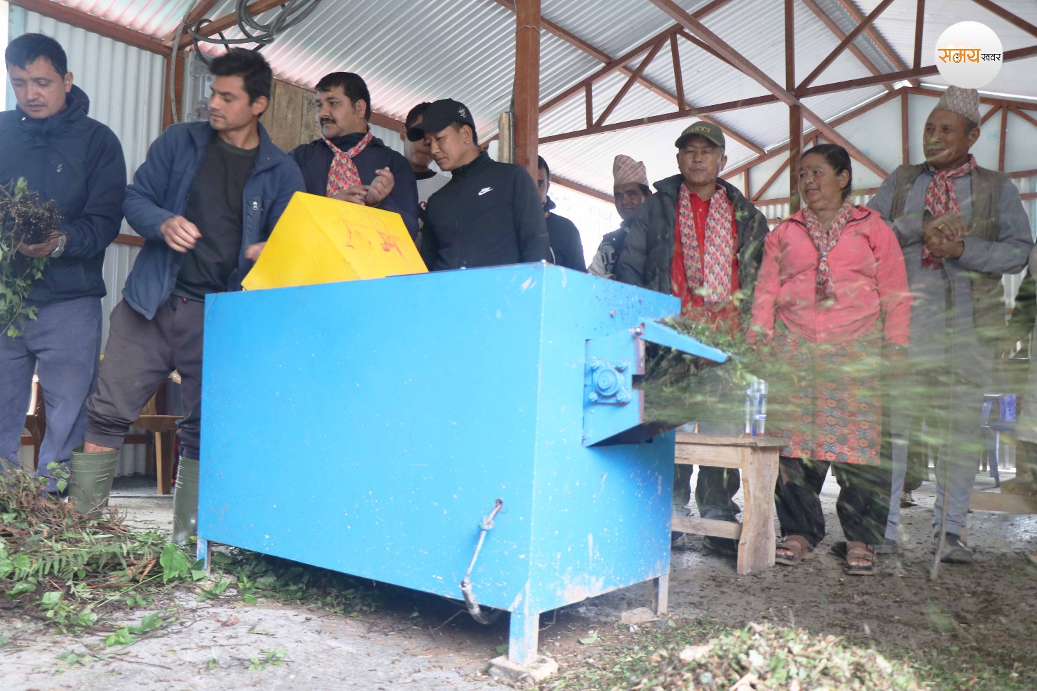 लालीगुराँसका चार सामुदायिक वनमा कम्पोष्ट मल कारखाना
